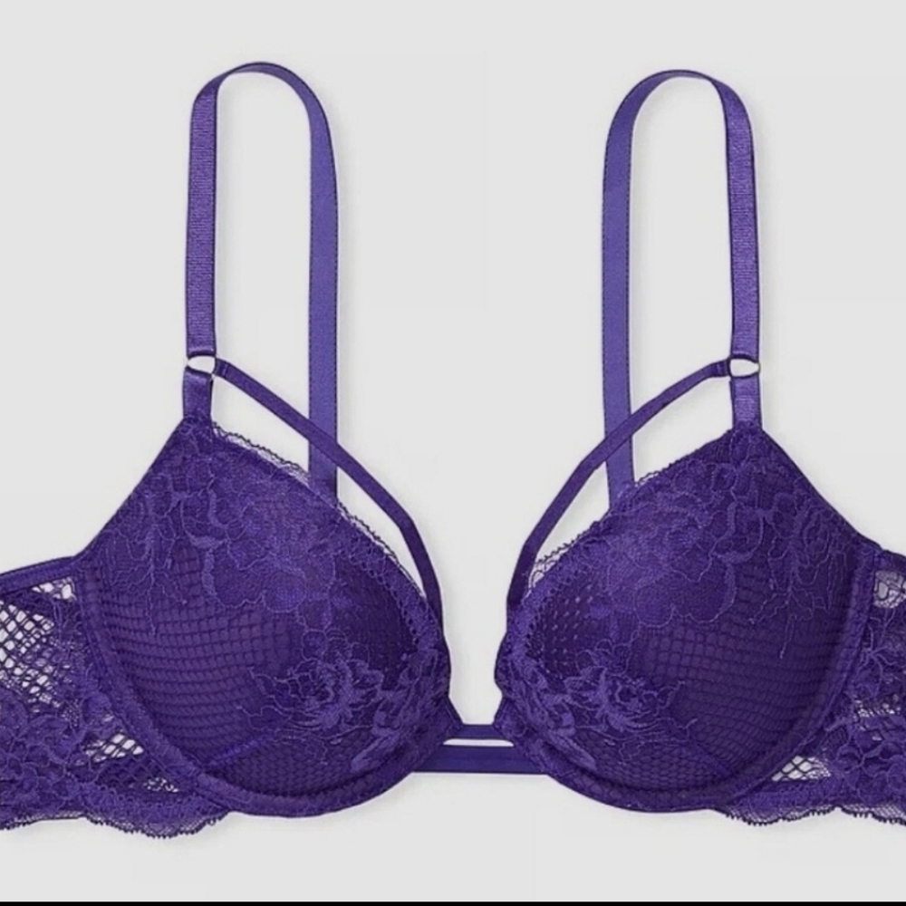 Victoria's Secret Bombshell Plunge Push-Up Bra
